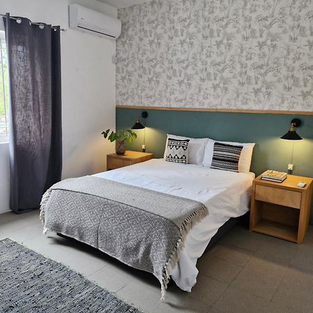 Chez Jess Apartment Кап Малюро Екстериор снимка